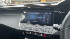 Peugeot 308 1.2 Hybrid 136 Allure 5dr e-DSC6 Petrol Hatchback